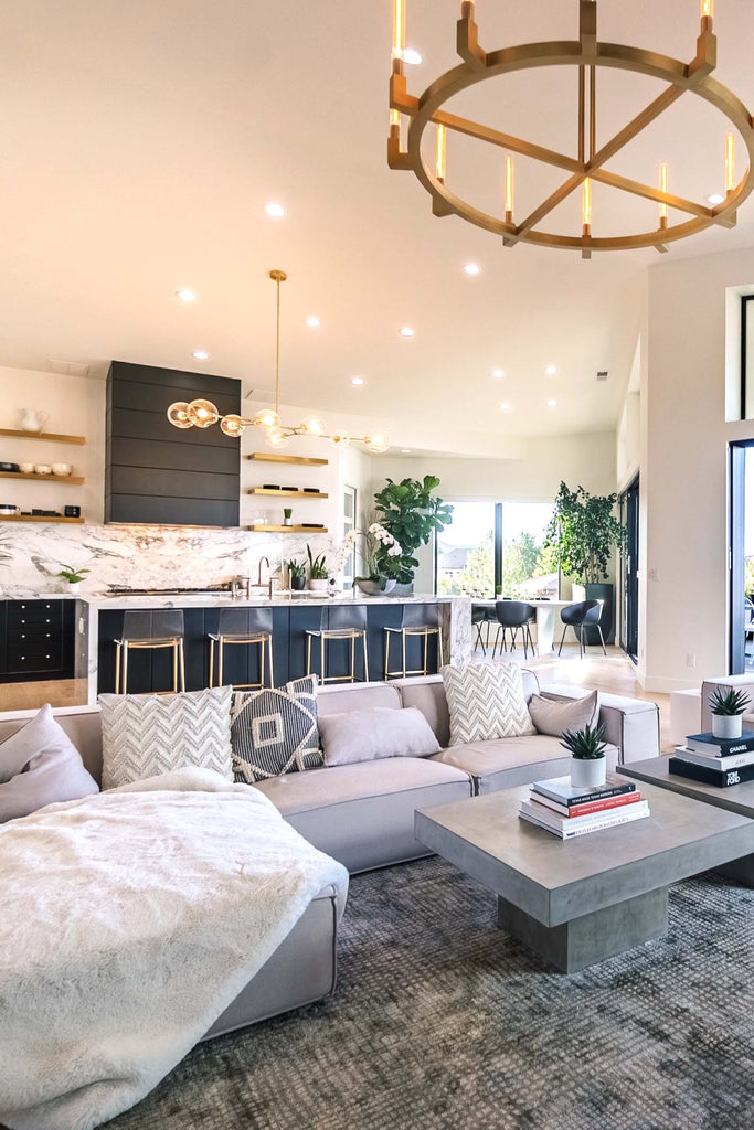 Contemporary home in Arrowcreek