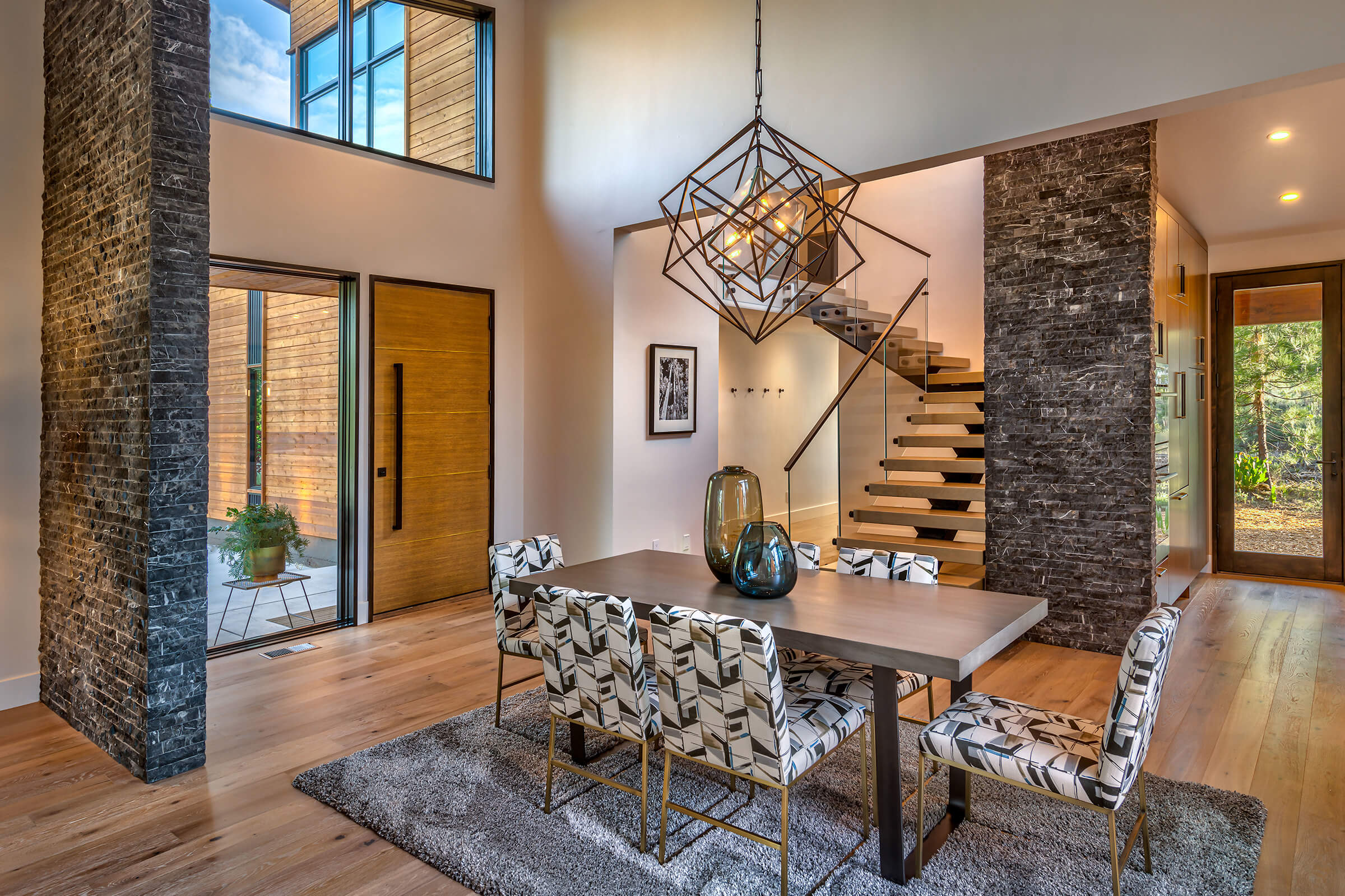 Mountain modern entryway for Schaffer's Mill home in Truckee