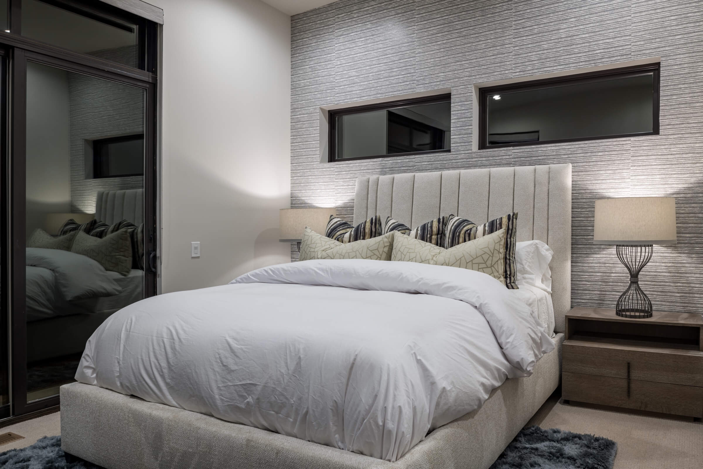 Mountain modern bedroom in Schaffer's Mill