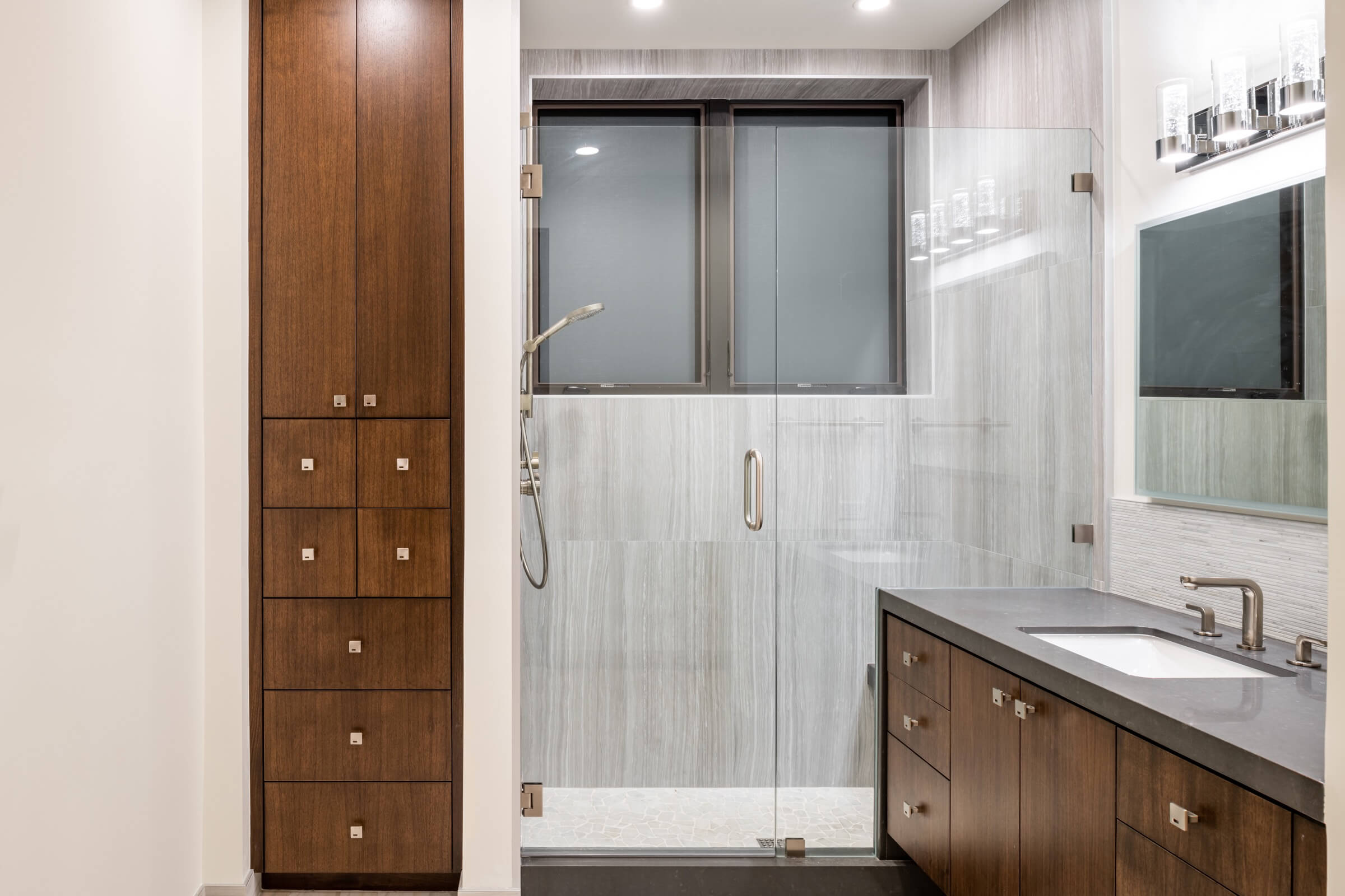 Industrial bathroom design in Schaffer's Mill