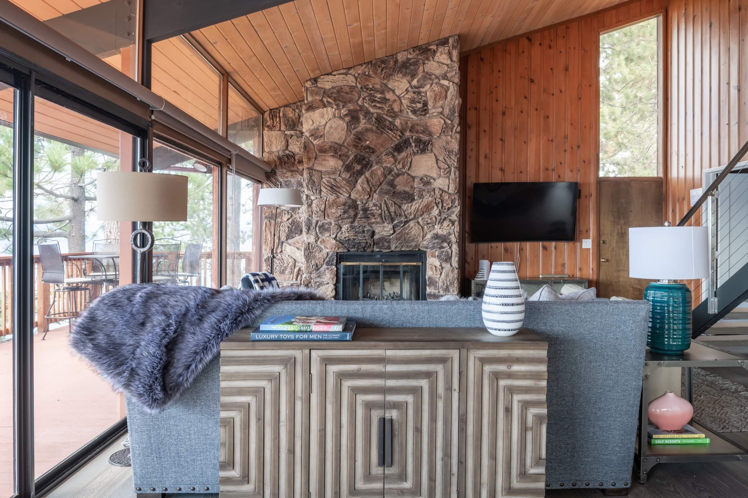 Rustic great room remodel in Lake Tahoe