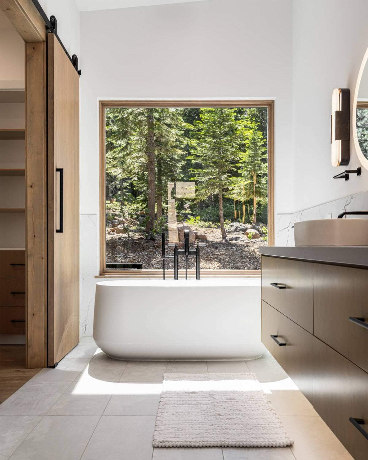 Modern interior design for a bathroom in Truckee, CA 