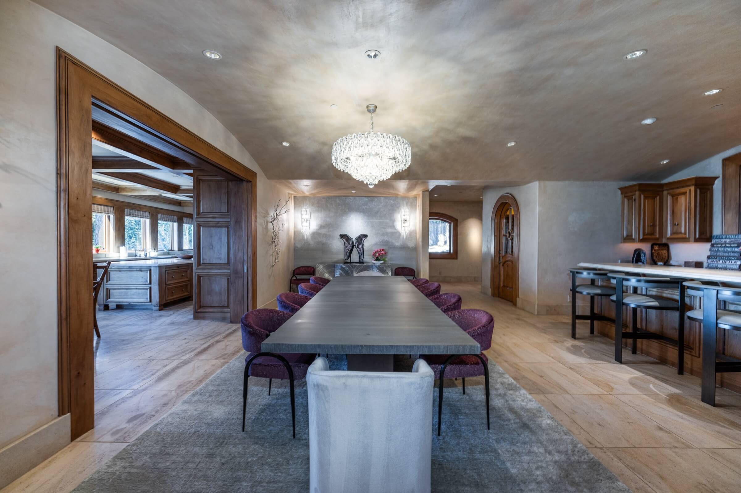 Mountain modern dining area in Lake Tahoe